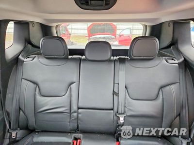 Zdjęcie 10 z 13 samochodu: 2015 JEEP RENEGADE LIMITED VIN:ZACCJBDT1FPB96639 - miniatura