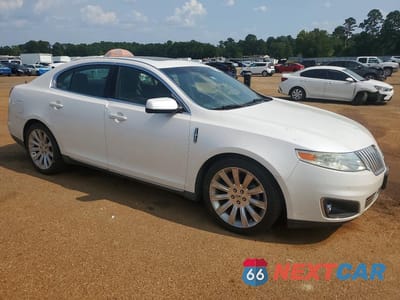 Czwarte zdjęcie samochodu z boku: 2012 LINCOLN MKS VIN:1LNHL9DRXCG801825 - miniatura