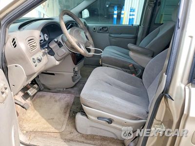 Zdjęcie 7 z 12 samochodu: 2003 CHRYSLER TOWN & COUNTRY VIN:2C8GP24R93R338861 - miniatura