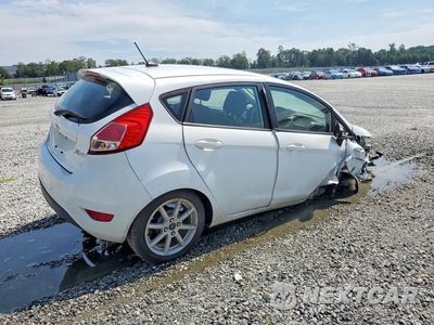 Trzecie zdjęcie samochodu z tyłu: 2016 FORD FIESTA SE VIN:3FADP4EJ6GM157826 - miniatura