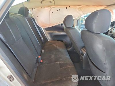Zdjęcie 10 z 12 samochodu: 2018 NISSAN SENTRA S VIN:3N1AB7APXJY292639 - miniatura