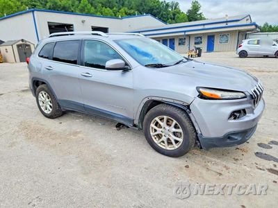 Czwarte zdjęcie samochodu z boku: 2015 JEEP CHEROKEE LATITUDE VIN:1C4PJMCB3FW674620 - miniatura