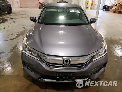 Piąte zdjęcie samochodu w środku: 2017 HONDA ACCORD LX VIN:1HGCR2F37HA182853 - miniatura