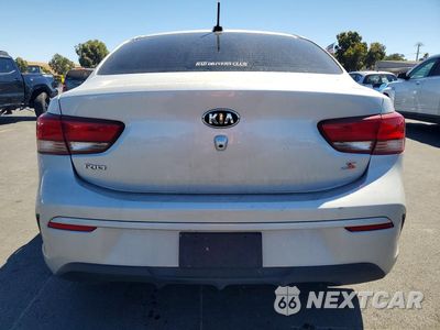 Zdjęcie 6 z 12 samochodu: 2021 KIA RIO S VIN:3KPA24AD1ME364688 - miniatura