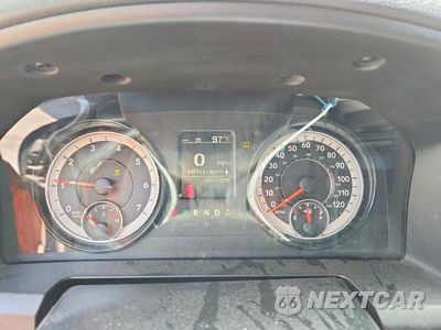 Zdjęcie 9 z 12 samochodu: 2021 RAM 1500 CLASSIC TRADESMAN VIN:1C6RR6KG1MS515374 - miniatura