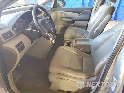 Zdjęcie 7 z 13 samochodu: 2016 HONDA ODYSSEY EXL VIN:5FNRL5H6XGB106021 - miniatura