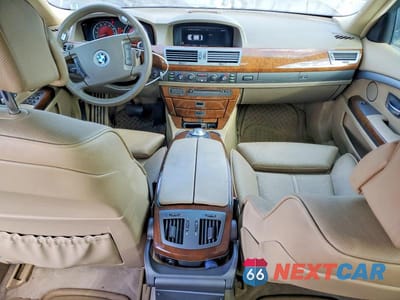 Zdjęcie 8 z 12 samochodu: 2005 BMW 745 LI VIN:WBAGN63535DS58990 - miniatura