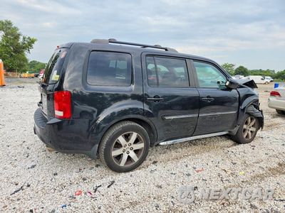 Trzecie zdjęcie samochodu z tyłu: 2013 HONDA PILOT TOURING VIN:5FNYF4H91DB026058 - miniatura