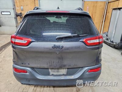 Zdjęcie 6 z 13 samochodu: 2015 JEEP CHEROKEE LATITUDE VIN:1C4PJMCB0FW728438 - miniatura