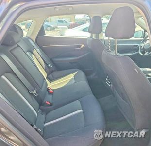 Zdjęcie 10 z 12 samochodu: 2025 HYUNDAI SONATA HYBRID SEL VIN:KMHL34JJXSA108203 - miniatura