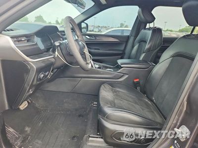 Zdjęcie 7 z 13 samochodu: 2025 JEEP GRAND CHEROKEE L LAREDO VIN:1C4RJKAG0S8665061 - miniatura