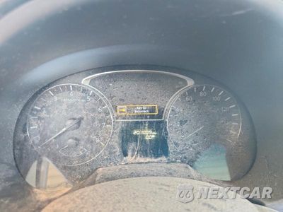 Zdjęcie 9 z 12 samochodu: 2015 NISSAN ALTIMA 2.5 S VIN:1N4AL3AP3FC126794 - miniatura