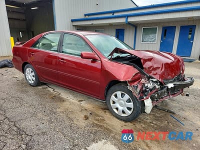 Czwarte zdjęcie samochodu z boku: 2003 TOYOTA CAMRY LE VIN:4T1BE32K73U142106 - miniatura