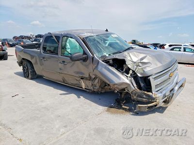 Czwarte zdjęcie samochodu z boku: 2013 CHEVROLET SILVERADO K1500 LT VIN:3GCPKSE75DG269025 - miniatura