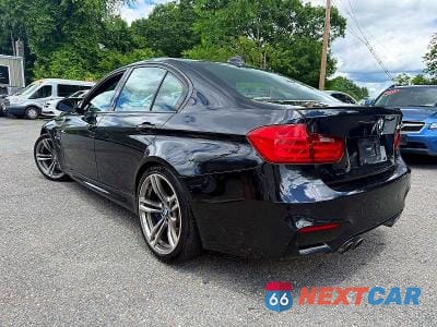 Drugie zdjęcie samochodu z przodu: 2015 BMW M3 VIN:WBS3C9C55FP803086 - miniatura