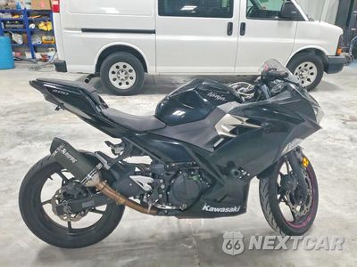 2018 KAWASAKI EX400 JKAEXKH11JDA12191 - główne zdjęcie licytacji z USA - miniatura