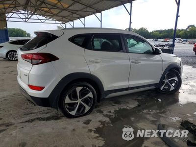 Trzecie zdjęcie samochodu z tyłu: 2018 HYUNDAI TUCSON SPORT VIN:KM8J33AL3JU761164 - miniatura
