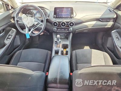 Zdjęcie 8 z 12 samochodu: 2021 NISSAN SENTRA SR VIN:3N1AB8DV5MY260458 - miniatura