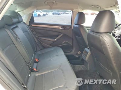 Zdjęcie 10 z 12 samochodu: 2017 VOLKSWAGEN PASSAT R-LINE VIN:1VWDT7A34HC075933 - miniatura
