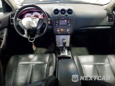 Zdjęcie 8 z 12 samochodu: 2012 NISSAN ALTIMA 2.5 VIN:1N4AL2AP1CN514312 - miniatura