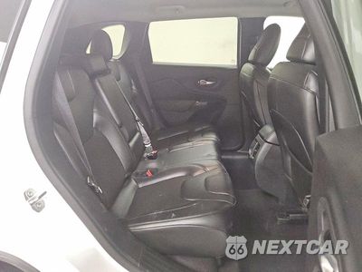 Zdjęcie 11 z 14 samochodu: 2020 JEEP CHEROKEE LATITUDE PLUS VIN:1C4PJMLNXLD554184 - miniatura