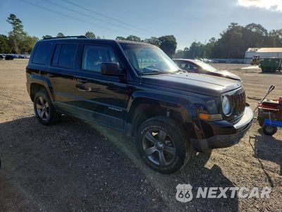 Czwarte zdjęcie samochodu z boku: 2015 JEEP PATRIOT LATITUDE VIN:1C4NJRFB4FD382888 - miniatura