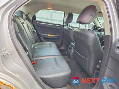Zdjęcie 10 z 12 samochodu: 2008 CHRYSLER 300 LIMITED VIN:2C3KA33G08H152470 - miniatura