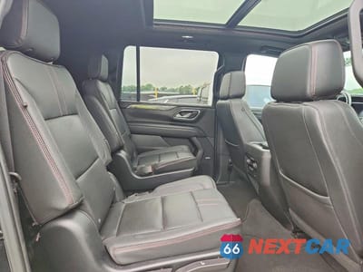 Zdjęcie 11 z 13 samochodu: 2023 CHEVROLET SUBURBAN K1500 RST VIN:1GNSKEKD1PR279715 - miniatura