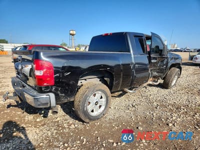 Trzecie zdjęcie samochodu z tyłu: 2009 CHEVROLET SILVERADO K1500 LT VIN:1GCEK29089Z209154 - miniatura