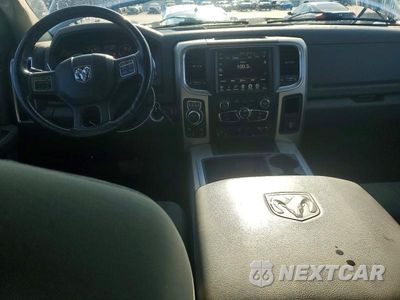 Zdjęcie 8 z 12 samochodu: 2015 RAM 1500 SLT VIN:1C6RR7LM2FS609499 - miniatura