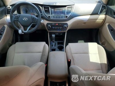 Zdjęcie 8 z 12 samochodu: 2017 HYUNDAI TUCSON SPORT VIN:KM8J33A27HU323040 - miniatura