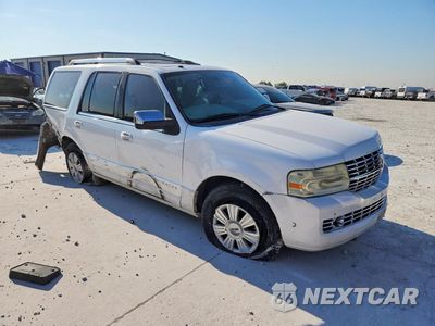 Czwarte zdjęcie samochodu z boku: 2009 LINCOLN NAVIGATOR VIN:5LMFU27589EJ00450 - miniatura