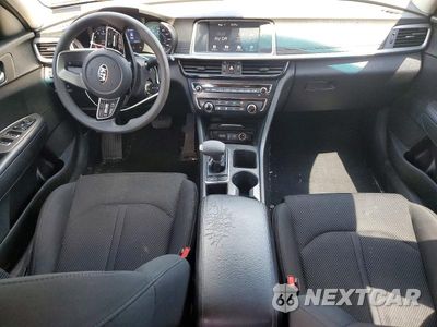 Zdjęcie 8 z 13 samochodu: 2020 KIA OPTIMA LX VIN:5XXGT4L36LG413806 - miniatura