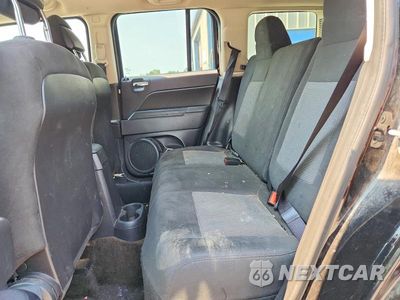 Zdjęcie 11 z 13 samochodu: 2015 JEEP PATRIOT SPORT VIN:1C4NJRBB2FD312313 - miniatura