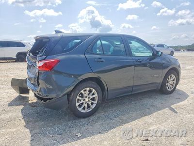 Trzecie zdjęcie samochodu z tyłu: 2020 CHEVROLET EQUINOX LS VIN:3GNAXHEV2LS640833 - miniatura