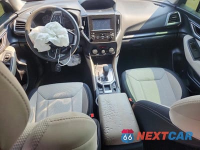 Zdjęcie 8 z 13 samochodu: 2019 SUBARU FORESTER VIN:JF2SKACC8KH470538 - miniatura