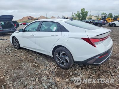 Drugie zdjęcie samochodu z przodu: 2025 HYUNDAI ELANTRA SEL SPORT VIN:KMHLM4DG2SU884921 - miniatura