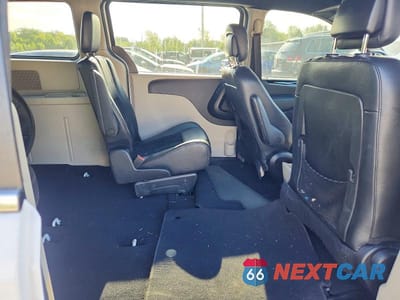 Zdjęcie 11 z 14 samochodu: 2018 DODGE GRAND CARAVAN SXT VIN:2C4RDGCG2JR224150 - miniatura