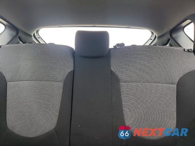 Zdjęcie 10 z 13 samochodu: 2012 HYUNDAI ACCENT GS VIN:KMHCT5AE5CU044340 - miniatura
