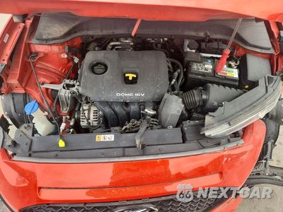 Zdjęcie 11 z 13 samochodu: 2019 HYUNDAI KONA SEL VIN:KM8K62AA1KU370858 - miniatura
