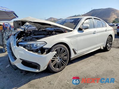 2019 BMW 530E WBAJA9C56KB392905 - główne zdjęcie licytacji z USA - miniatura