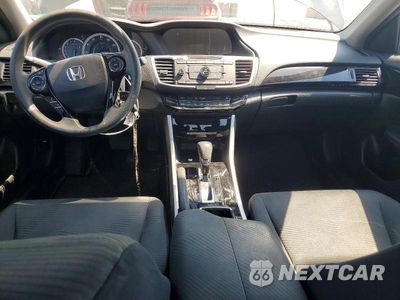Zdjęcie 8 z 12 samochodu: 2017 HONDA ACCORD LX VIN:1HGCR2F39HA057529 - miniatura