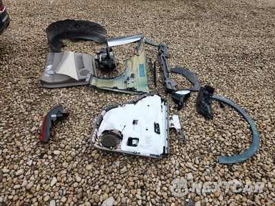 Zdjęcie 13 z 14 samochodu: 2023 GENESIS GV80 3.5T VIN:KMUHCESC3PU140915 - miniatura