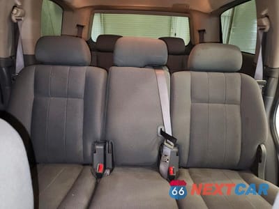 Zdjęcie 10 z 13 samochodu: 2006 DODGE DURANGO SXT VIN:1D4HB38N96F106888 - miniatura