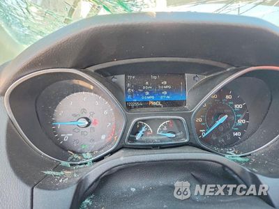 Zdjęcie 9 z 13 samochodu: 2018 FORD FOCUS SE VIN:1FADP3K25JL317663 - miniatura