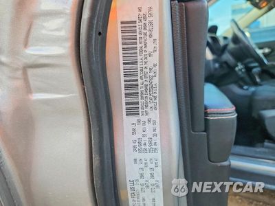 Zdjęcie 12 z 12 samochodu: 2016 JEEP CHEROKEE LATITUDE VIN:1C4PJMCS5GW247022 - miniatura