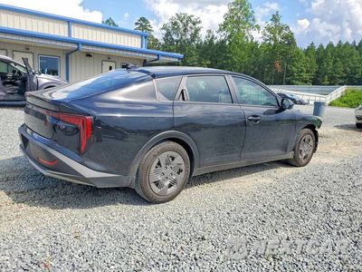 Trzecie zdjęcie samochodu z tyłu: 2026 KIA K4 LX VIN:3KPFT4DE9TE330990 - miniatura