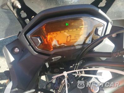 Zdjęcie 7 z 9 samochodu: 2014 HONDA CB500 X VIN:MLHPC4667E5100614 - miniatura