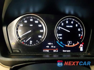Zdjęcie 9 z 13 samochodu: 2018 BMW X1 SDRIVE28I VIN:WBXHU7C37J5L09073 - miniatura