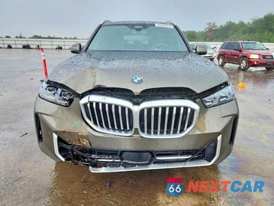 Piąte zdjęcie samochodu w środku: 2025 BMW X5 XDRIVE40I VIN:5UX23EU07S9X85461 - miniatura